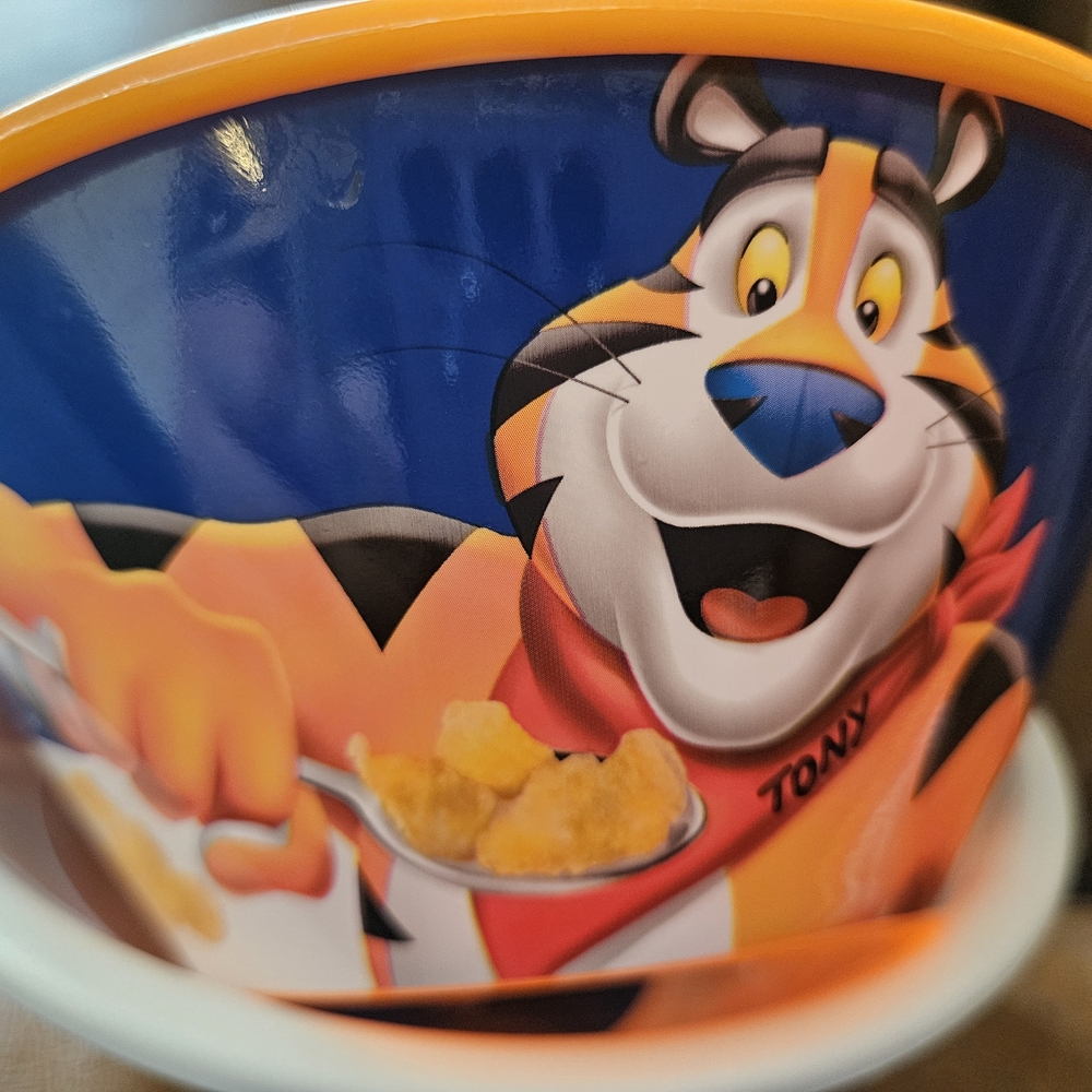Kellogg's Colorful Cereal Bowls Set - Picture 6 of 7